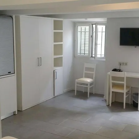 Flots D'azur Promenade Des 3* Ницца