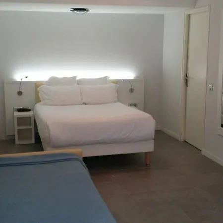 Flots D'azur Promenade Des Otel