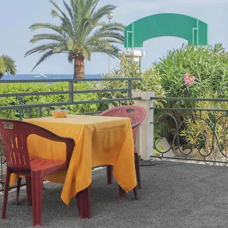 Flots D'azur Promenade Des Otel Nice